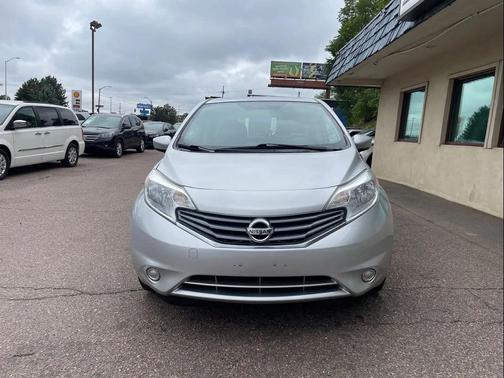 Brilliant Silver Metallic 2015 Nissan Versa Note SV