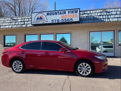 2013 Lexus ES 300h Base