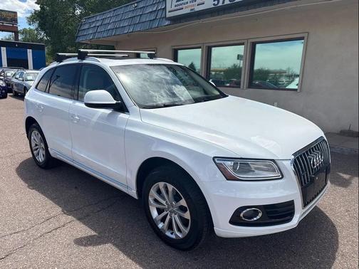 White 2016 Audi Q5 2.0T Premium