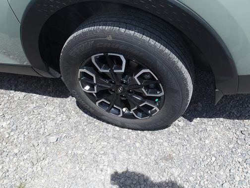 Gray 2023 Hyundai SANTA CRUZ SE