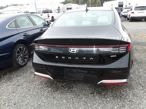 2024 Hyundai SONATA Hybrid SEL