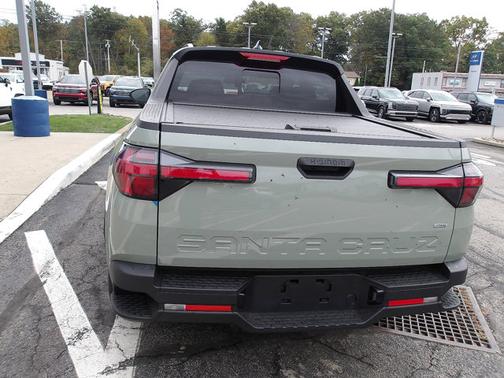 2025 Hyundai SANTA CRUZ SEL Activity