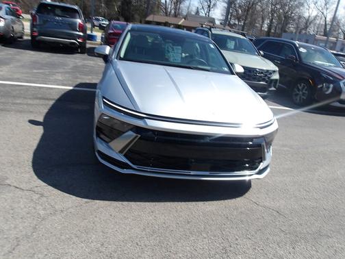 2024 Hyundai SONATA Hybrid Limited