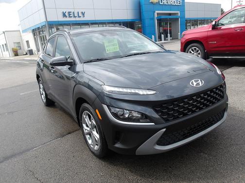 2022 Hyundai KONA SEL