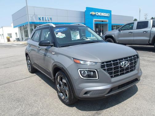 2022 Hyundai VENUE Limited