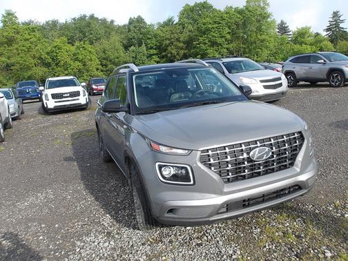 2022 Hyundai VENUE Limited