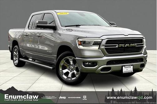 2019 RAM 1500 Big Horn/Lone Star Crew Cab 4x4 57' Box