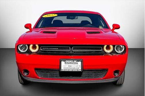 2022 Dodge Challenger SXT