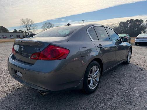 2013 INFINITI G37x Base