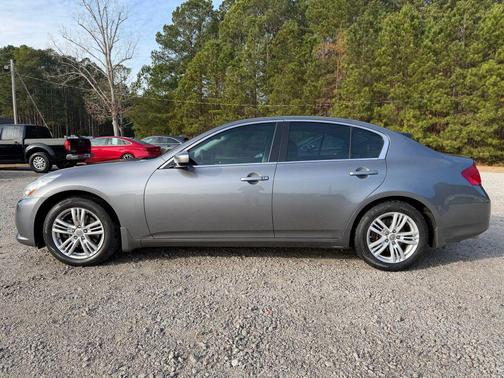 2013 INFINITI G37x Base