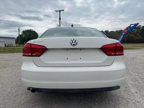 2013 Volkswagen Passat 2.5 SE