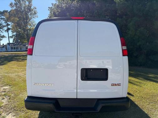2019 GMC Savana 2500 Work Van