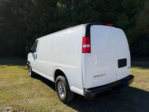2019 GMC Savana 2500 Work Van