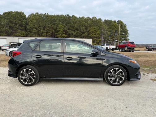 2018 Toyota Corolla iM Base