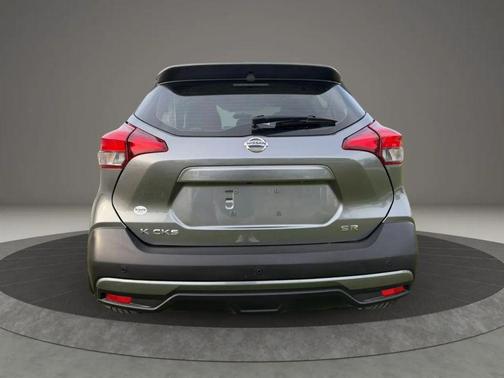 2019 Nissan Kicks SR