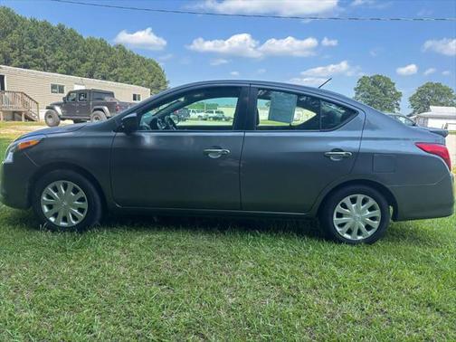 2019 Nissan Versa 1.6 SV