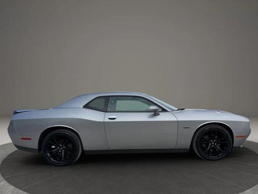 2017 Dodge Challenger R/T