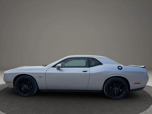 2017 Dodge Challenger R/T
