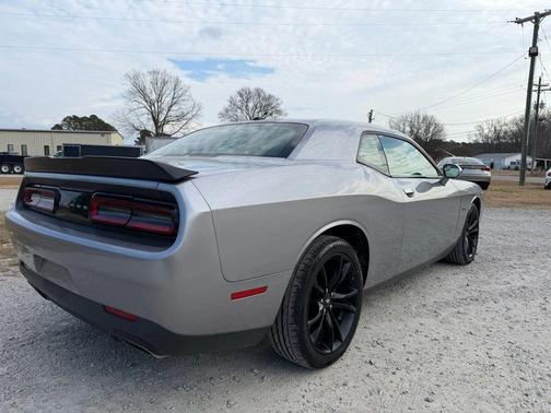 2017 Dodge Challenger R/T