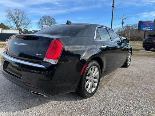 2019 Chrysler 300 Limited