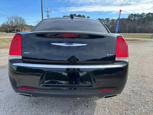2019 Chrysler 300 Limited