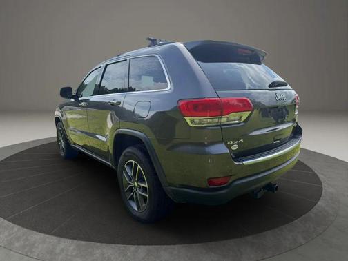Granite Crystal Metallic Clearcoat 2018 Jeep Grand Cherokee Limited