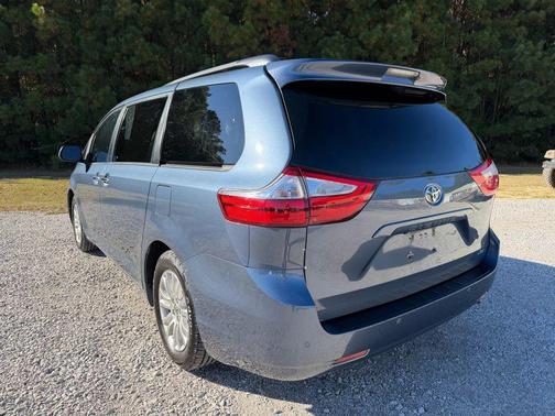 2015 Toyota Sienna XLE Premium