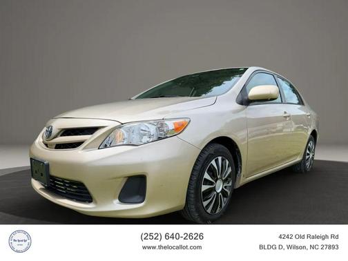 Sandy Beach Metallic 2012 Toyota Corolla LE