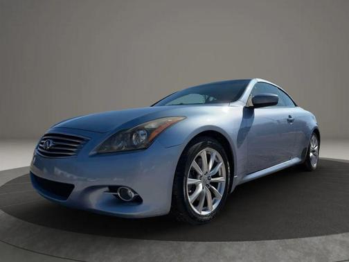 2011 INFINITI G37 Base