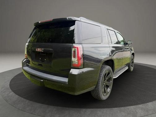 Carbon Black Metallic 2020 GMC Yukon SLT