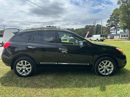 2013 Nissan Rogue SV w/SL Pkg