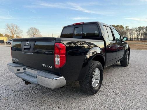 2014 Nissan Frontier SV