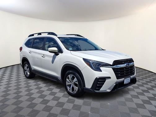 Crystal White Pearl 2025 Subaru Ascent Premium