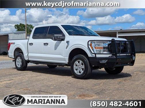 OXFORD WHITE 2022 Ford F-150 XLT
