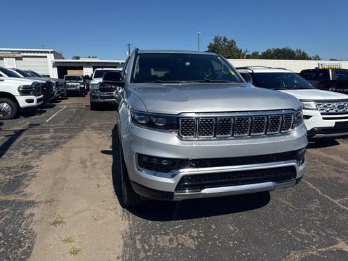 2023 Jeep Grand Wagoneer Series II 4x4