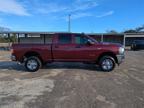2021 RAM 2500 Tradesman Crew Cab 4x4 6'4' Box