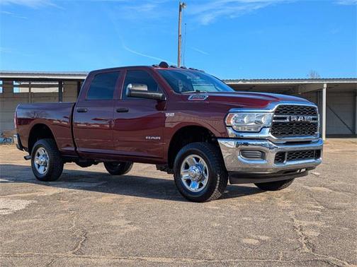 2021 RAM 2500 Tradesman Crew Cab 4x4 6'4' Box