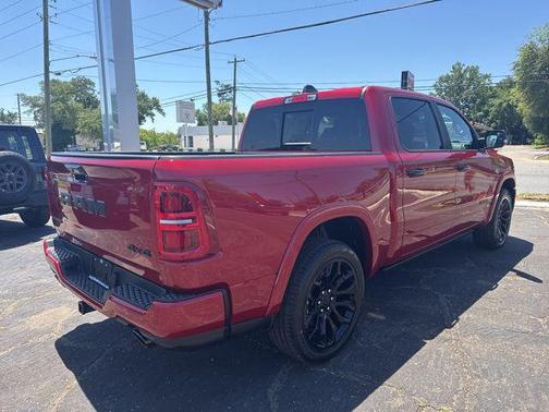 Molten Red Pearlcoat 2026 RAM 1500 Limited