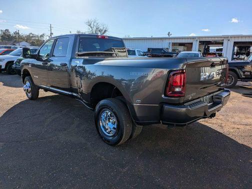 Granite Crystal Metallic Clearcoat 2026 RAM 3500 Big Horn