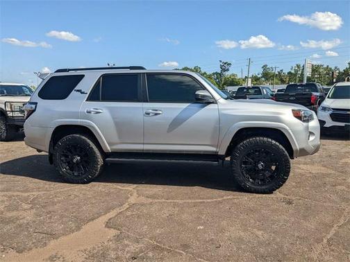 2021 Toyota 4Runner TRD Off Road