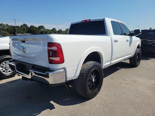2019 RAM 2500 Laramie Crew Cab 4x4 6'4' Box