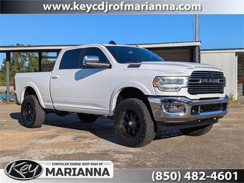 2019 RAM 2500 Laramie Crew Cab 4x4 6'4' Box