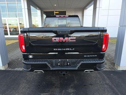 Onyx Black 2023 GMC Sierra 1500 Denali