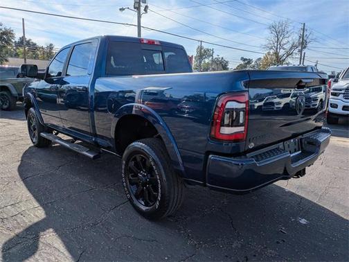 2022 RAM 2500 Laramie Crew Cab 4x4 6'4' Box