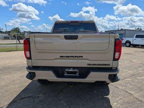 Desert Sand Metallic 2022 GMC Sierra 1500 Elevation