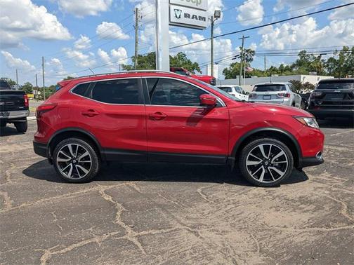 2018 Nissan Rogue Sport SL