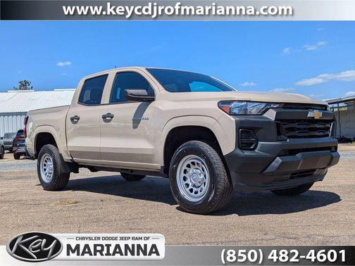 Sand Dune Metallic 2023 Chevrolet Colorado WT