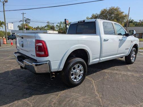 2022 RAM 2500 Laramie Crew Cab 4x4 6'4' Box