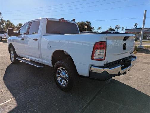 2023 RAM 2500 Big Horn Crew Cab 4x4 6'4' Box