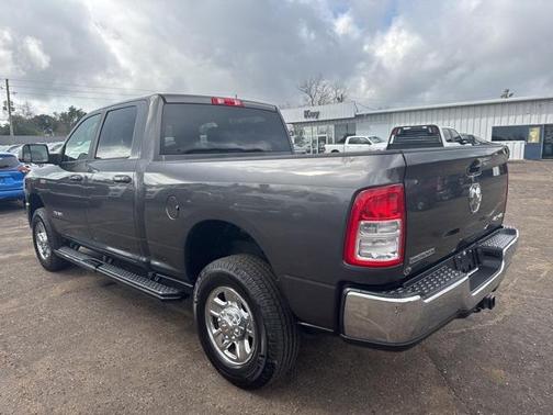 2019 RAM 2500 Big Horn Crew Cab 4x4 6'4' Box